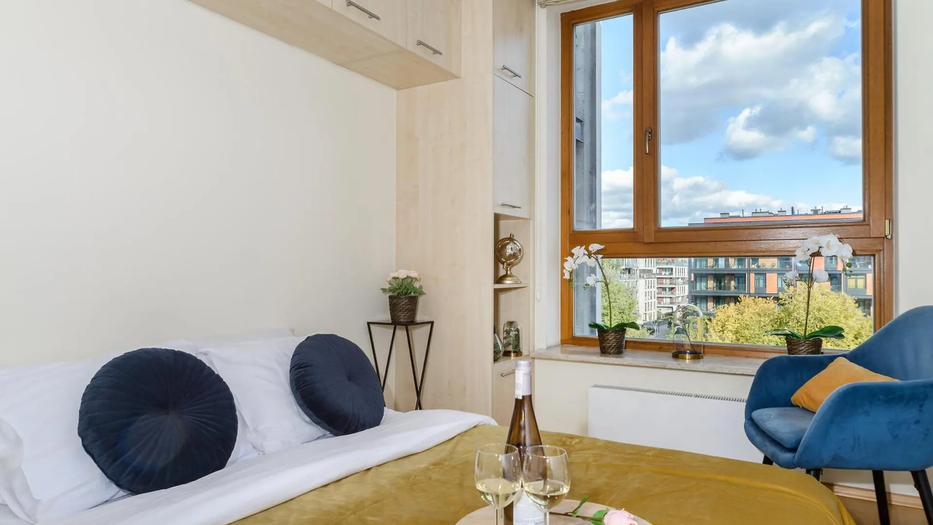 Appartement Lumina Luxury 3-Rooms Apart In Varsovie