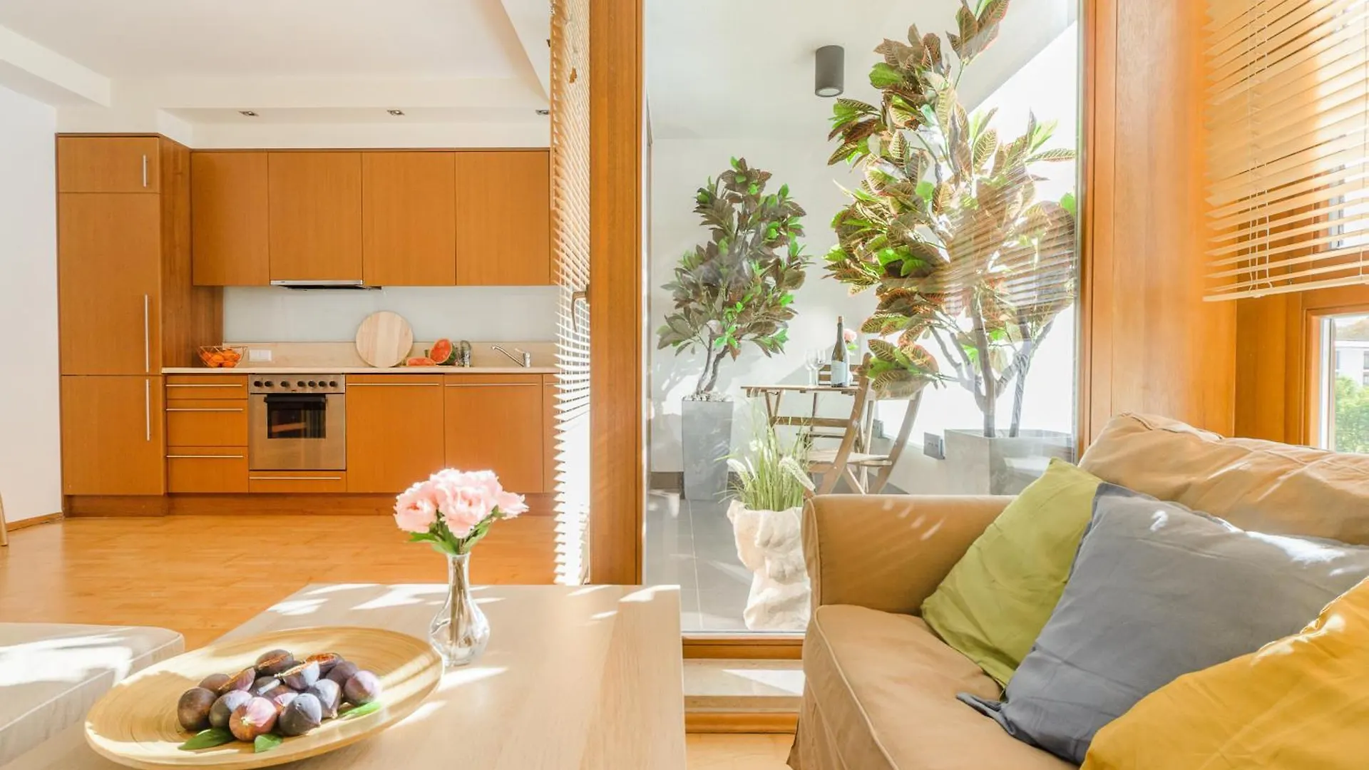 Lumina Luxury 3-Rooms Apart In Varsovie