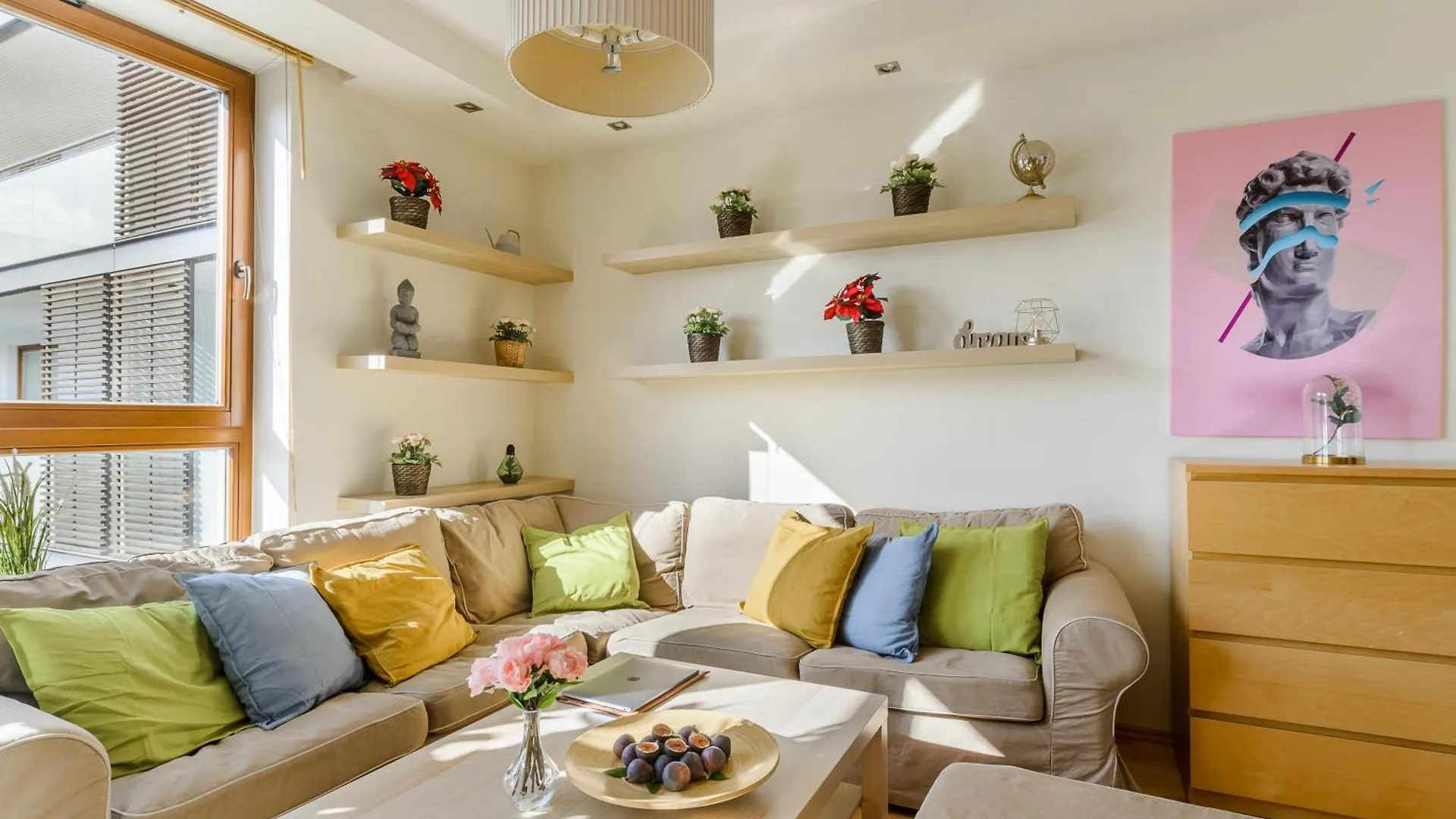 Lumina Luxury 3-Rooms Apart In Warsaw location