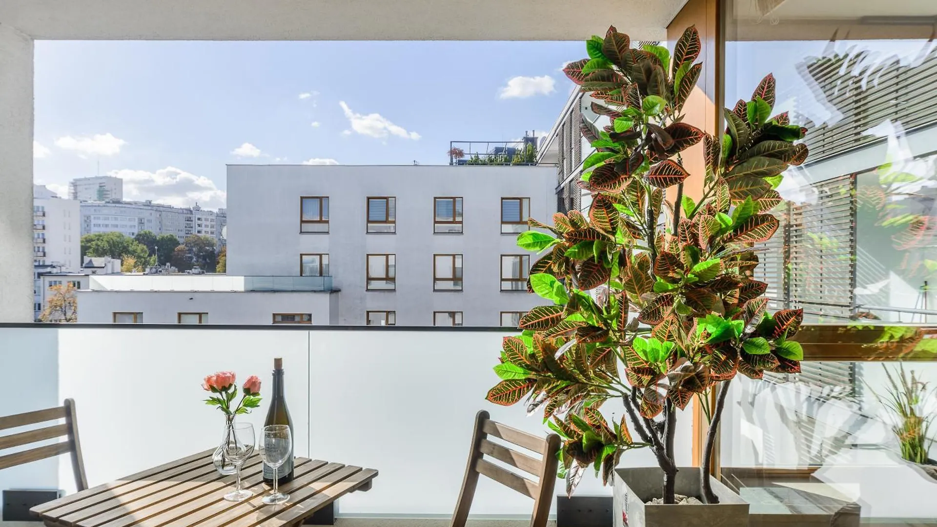 Lumina Luxury 3-Rooms Apart In Varsovie Appartement
